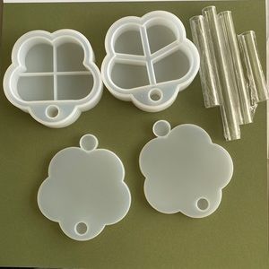 New 8 Piece Clear Silicone Resin Mold Tiered  Rotating Flower Jewelry Box